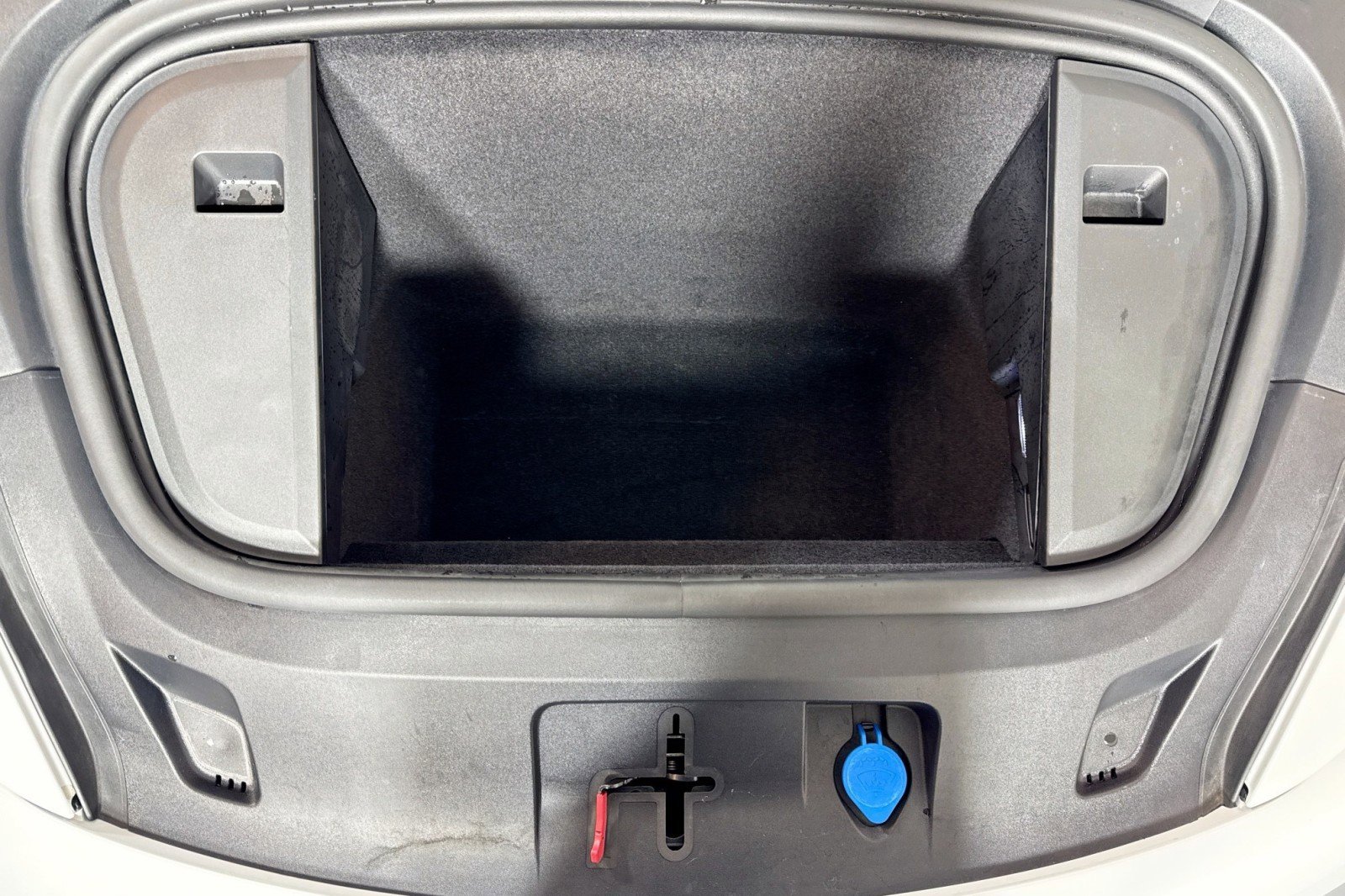 Used 2022 Porsche Taycan Turbo S image 29