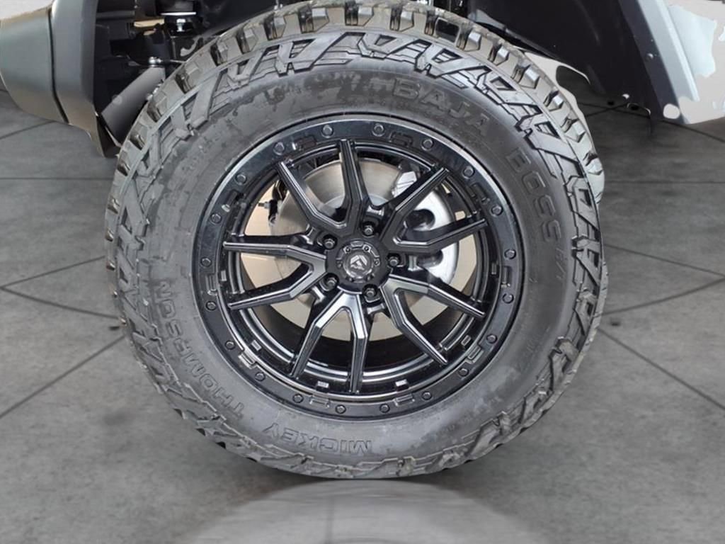 New 2025 Jeep Wrangler Sport S image 9