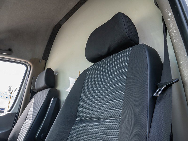 Used 2010 Mercedes-Benz Sprinter 3500 image 24