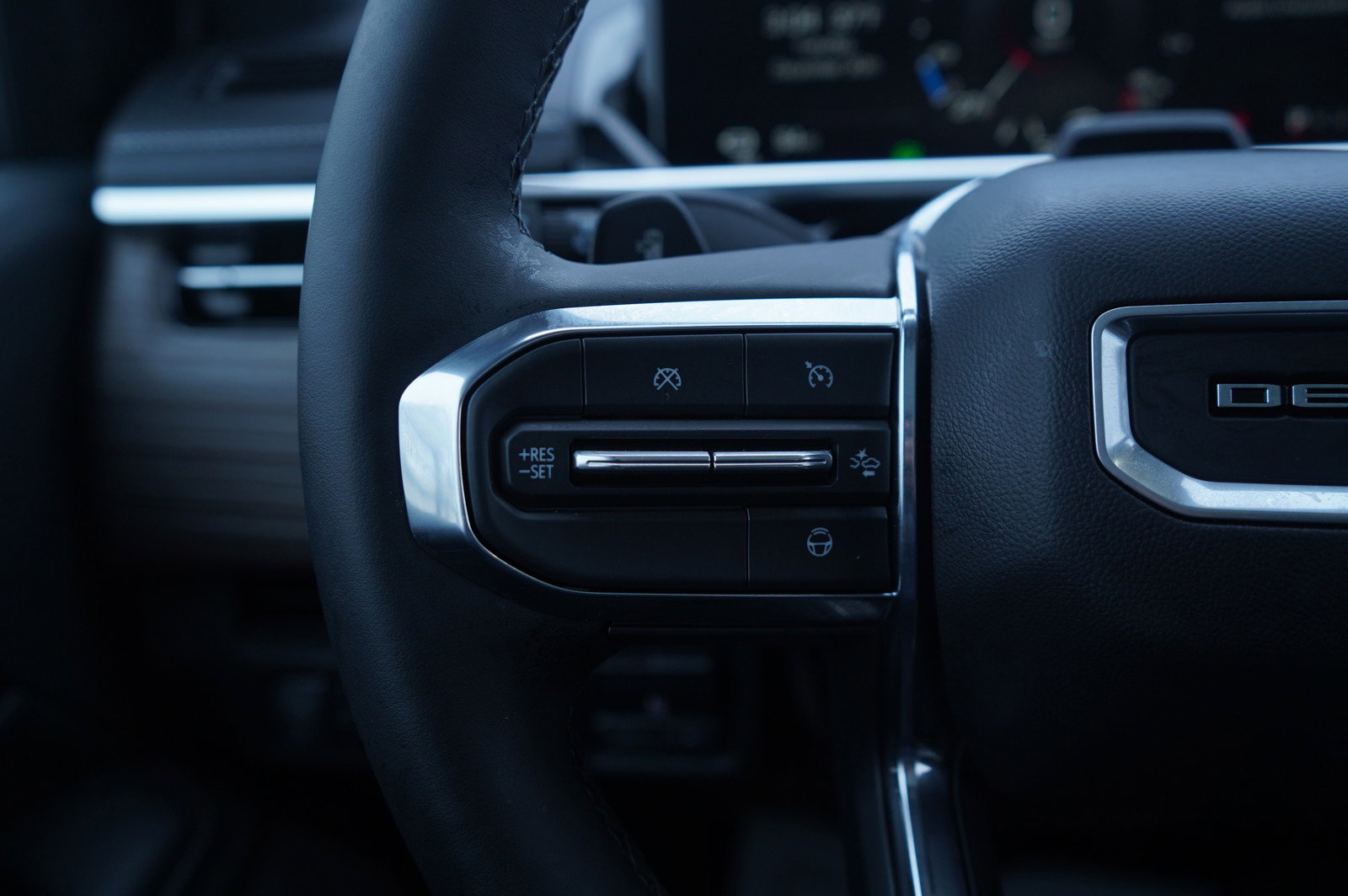 Used 2025 GMC Sierra EV Denali image 18