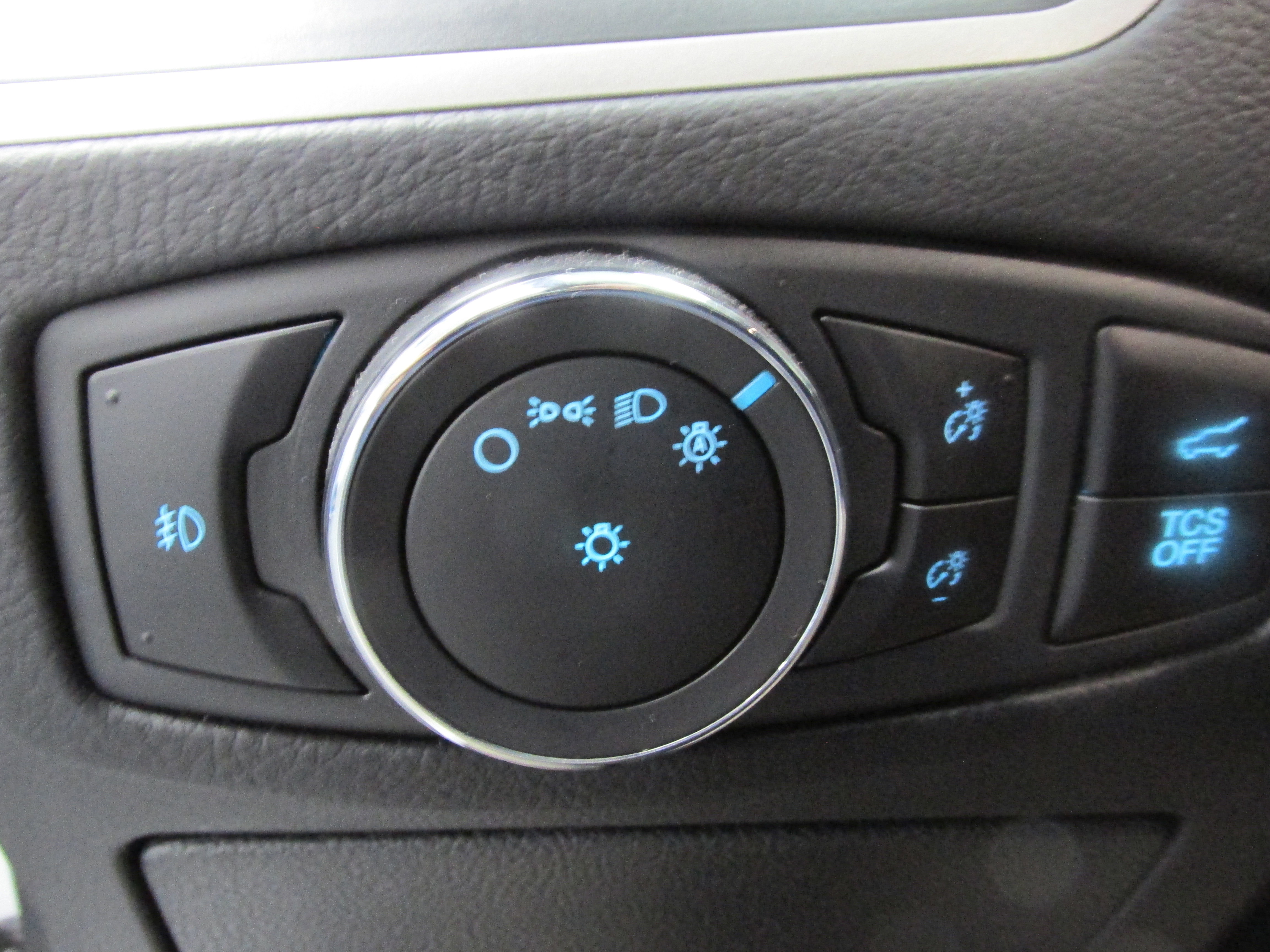 Used 2023 Ford Edge SEL w/ Convenience Package image 31