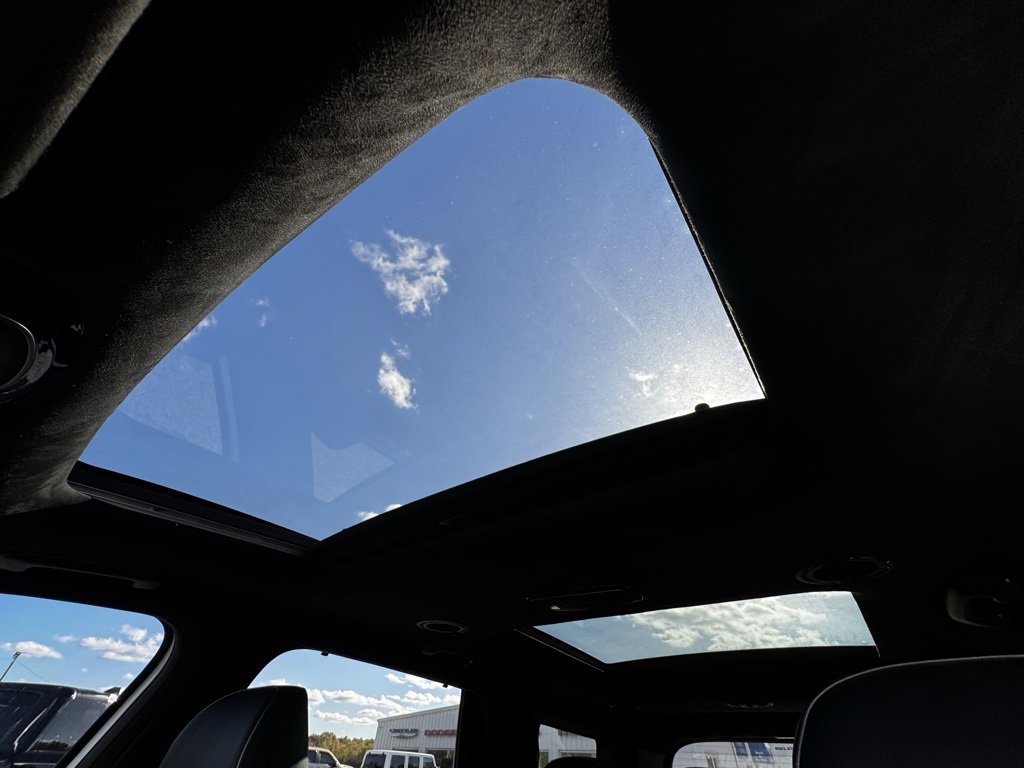 Used 2022 Hyundai Palisade Calligraphy image 35