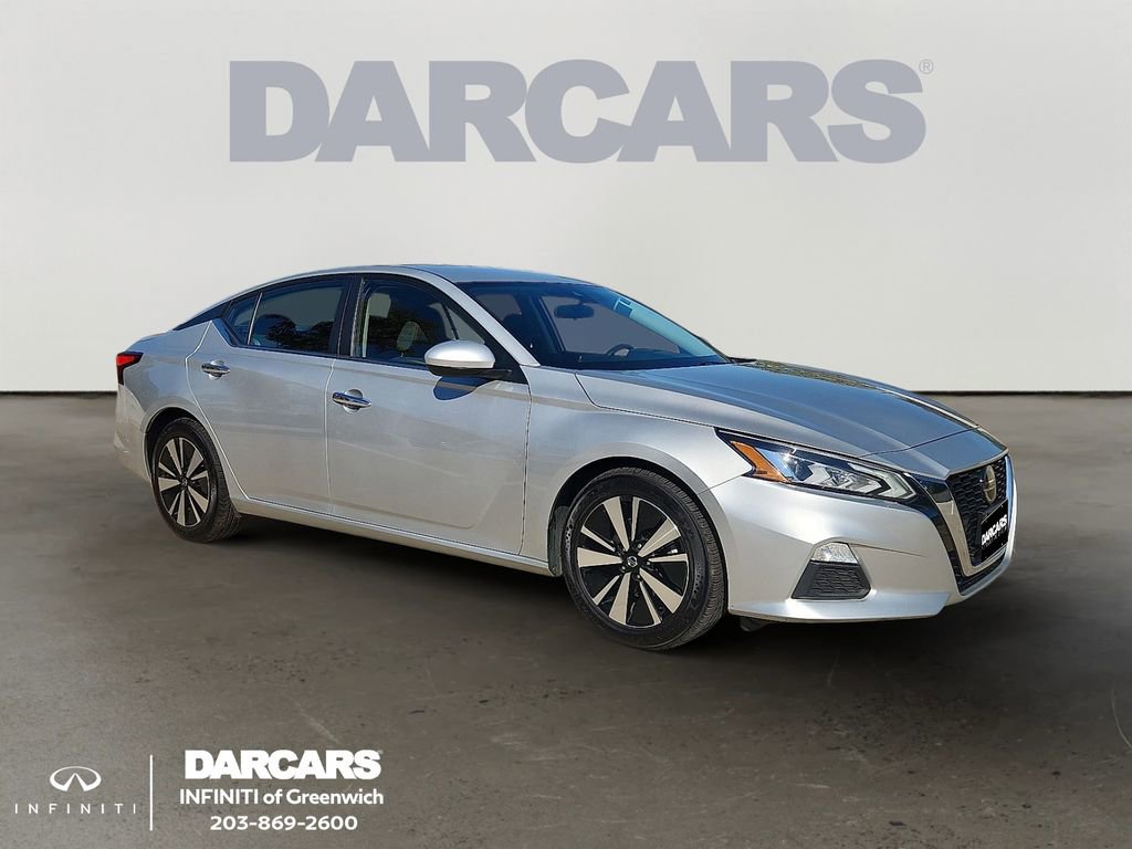 Used 2022 Nissan Altima 2.5 SV