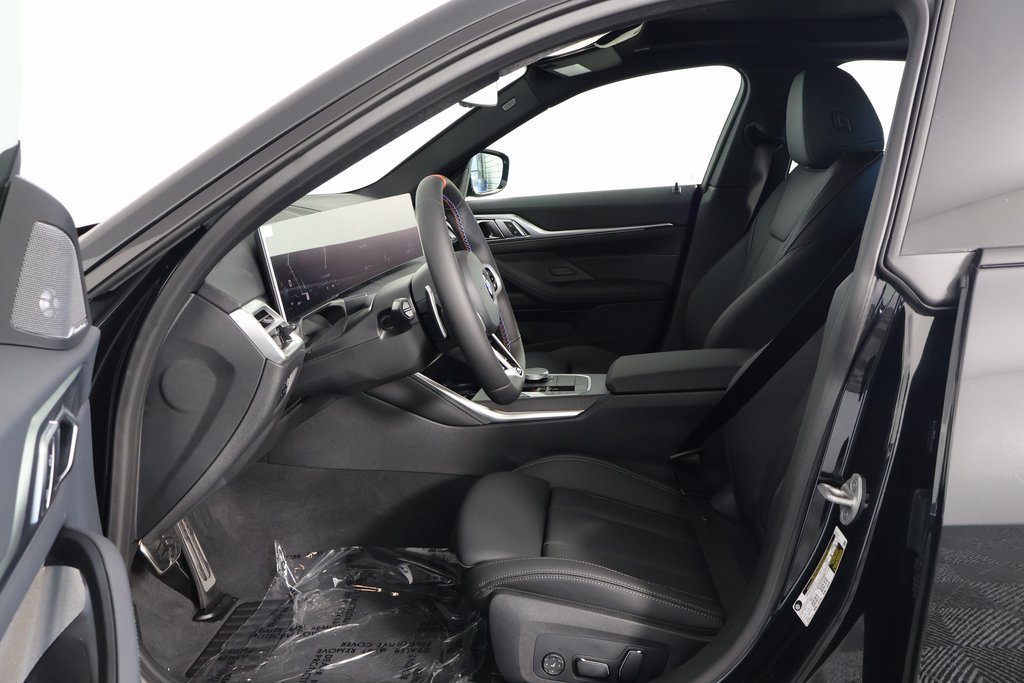 New 2026 BMW M440i w/ Premium Package RWD image 5