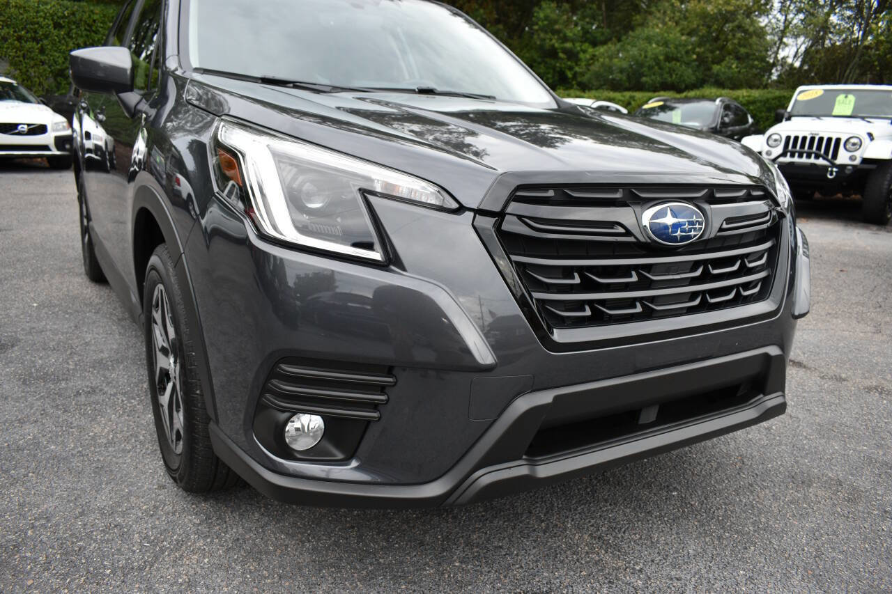 Used 2023 Subaru Forester Premium image 45