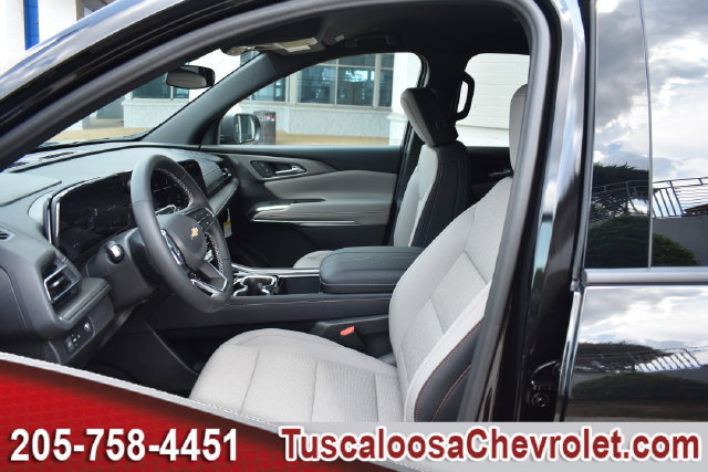 New 2027 Chevrolet Traverse LT w/ LPO, Floor Liner Package FWD image 16