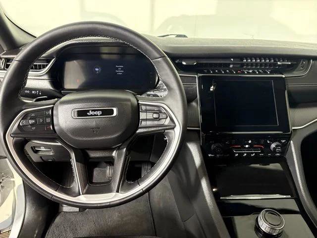 Certified 2023 Jeep Grand Cherokee L Laredo AWD/4WD image 28