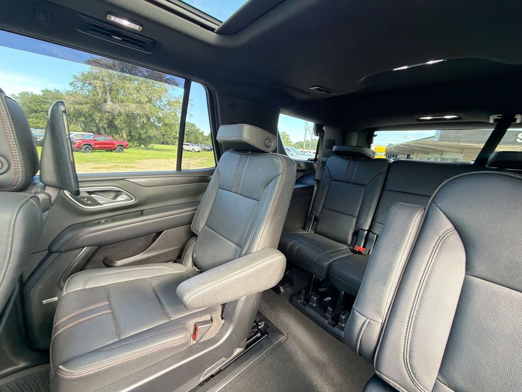 Used 2021 Chevrolet Tahoe RST w/ Luxury Package AWD/4WD image 14