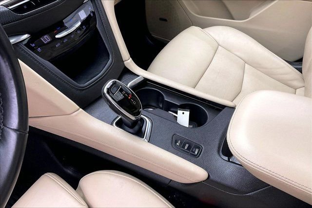 Used 2017 Cadillac XT5 Premium Luxury w/ Driver Assist Package image 15