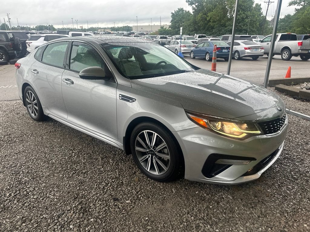 Used 2020 Kia Optima Premium FWD image 2