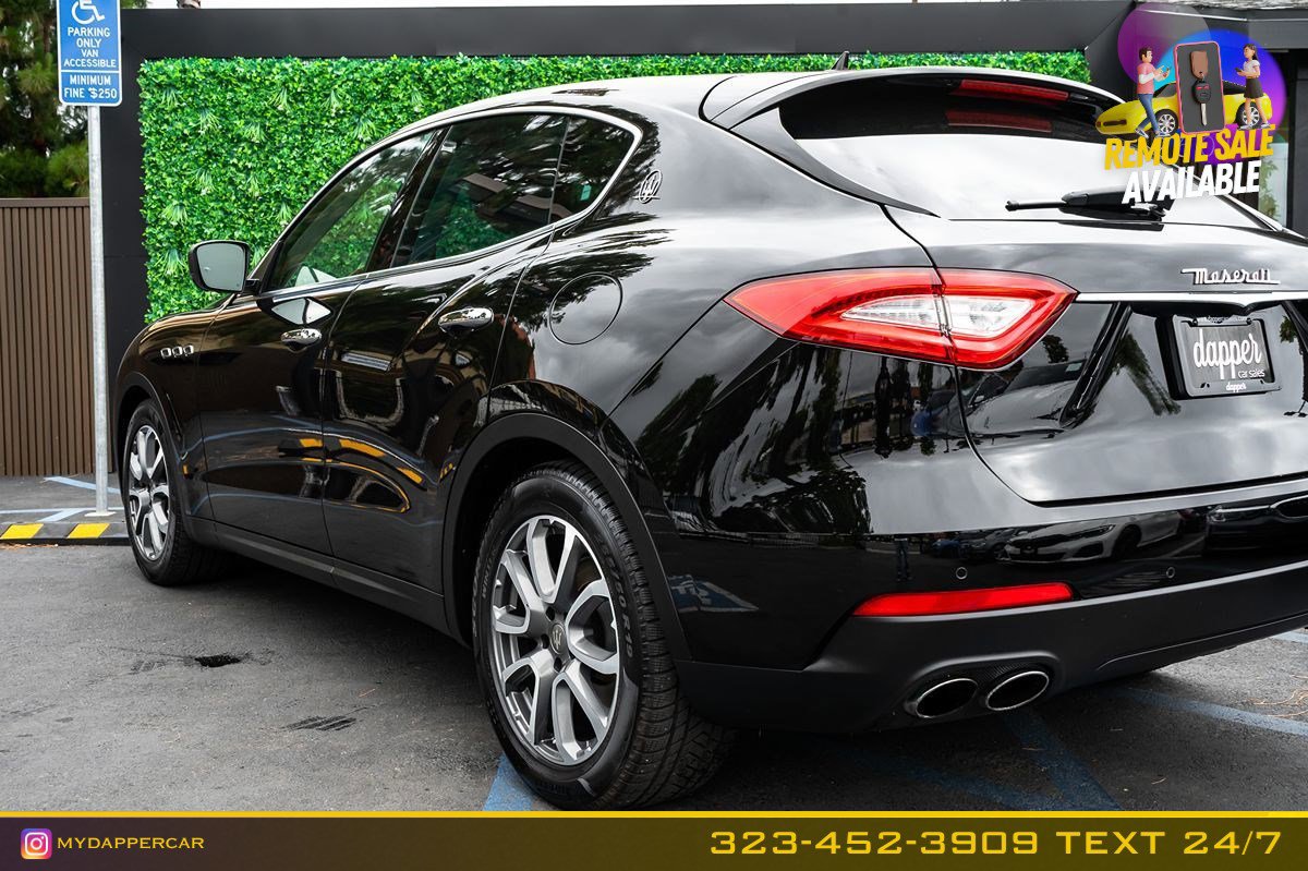 Used 2017 Maserati Levante AWD/4WD image 9
