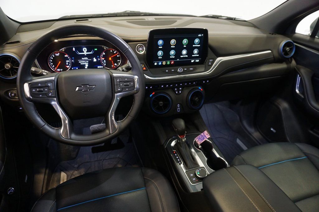 Certified 2023 Chevrolet Blazer RS w/ Enhanced Convenience Package image 13