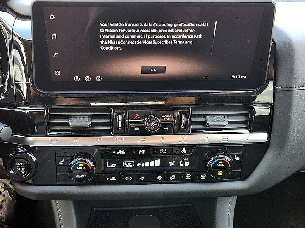 New 2026 Nissan Pathfinder SL FWD image 17