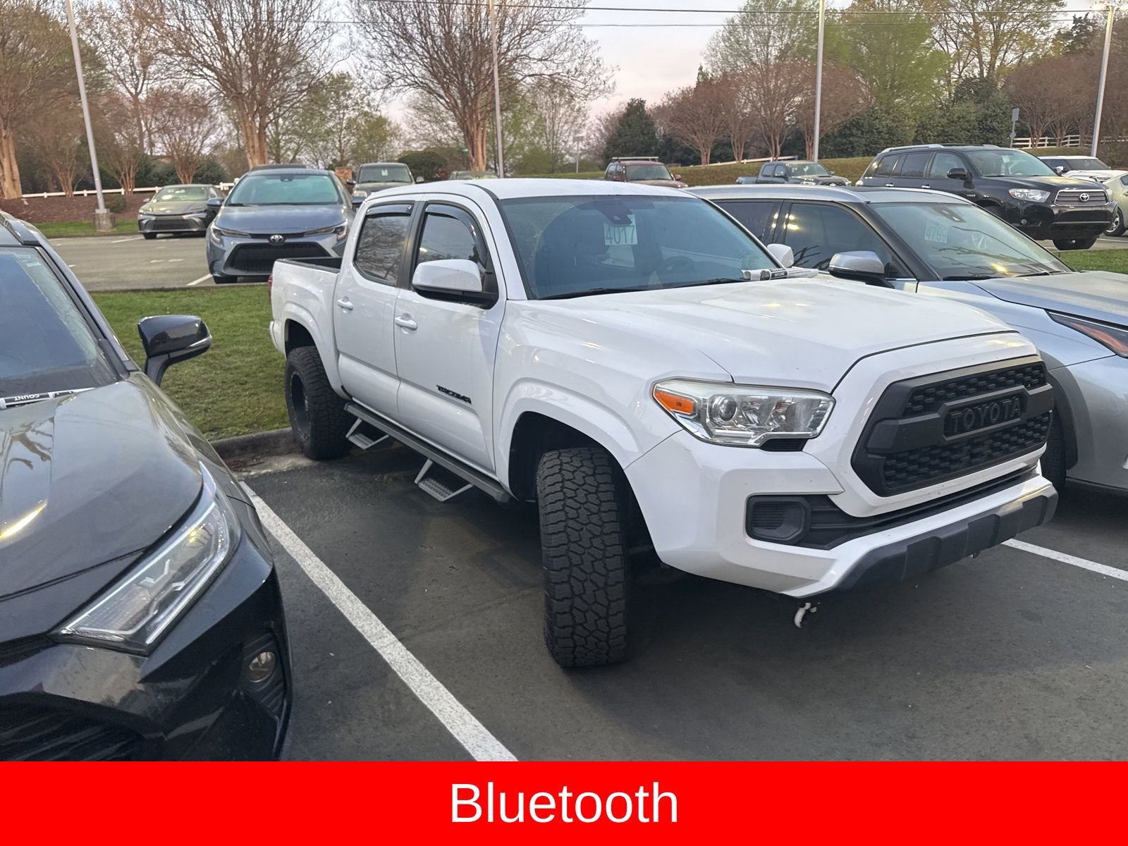 Used 2019 Toyota Tacoma SR w/ SR Convenience Package image 4