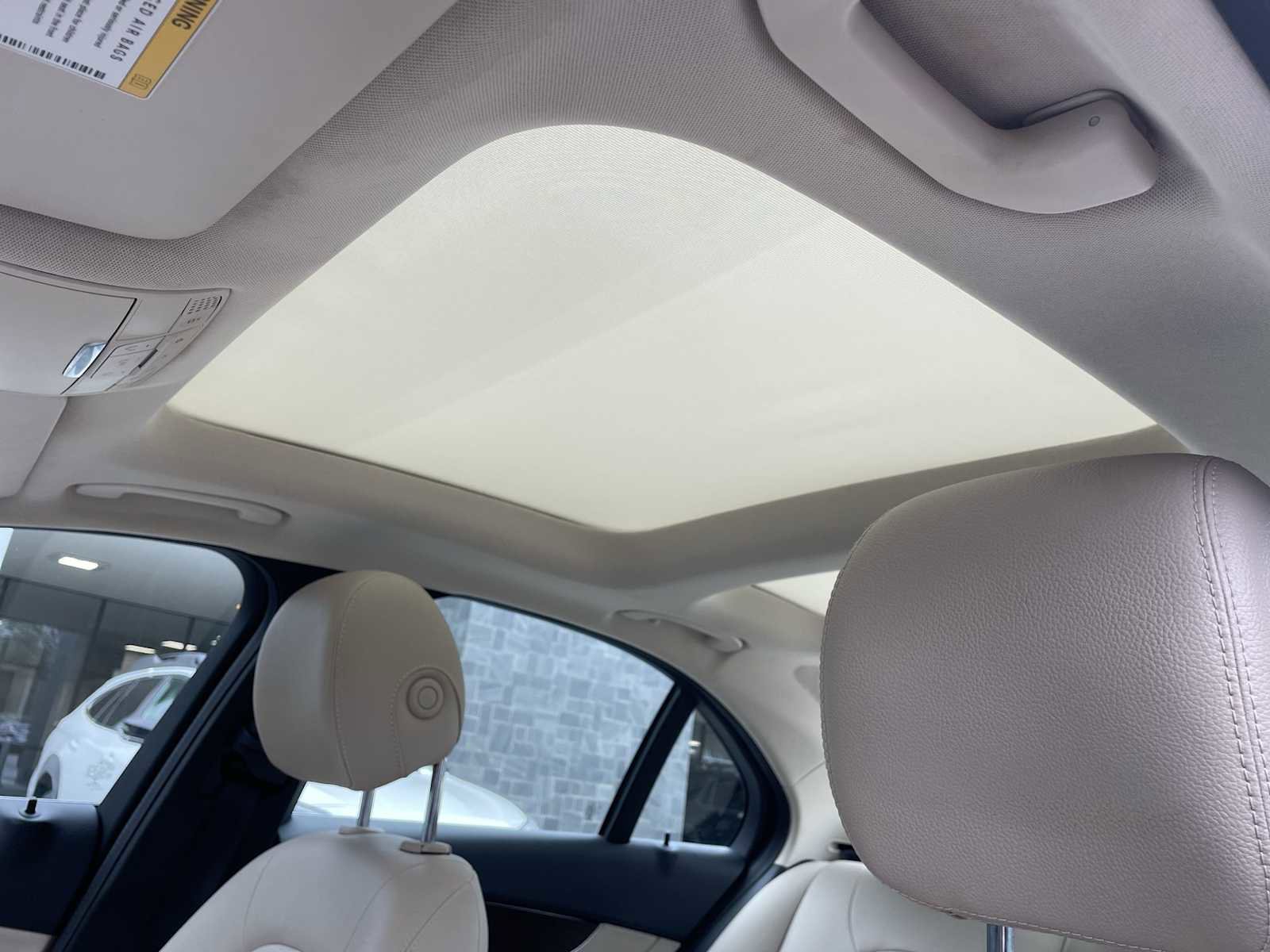 Used 2018 Mercedes-Benz C 300 Sedan image 11