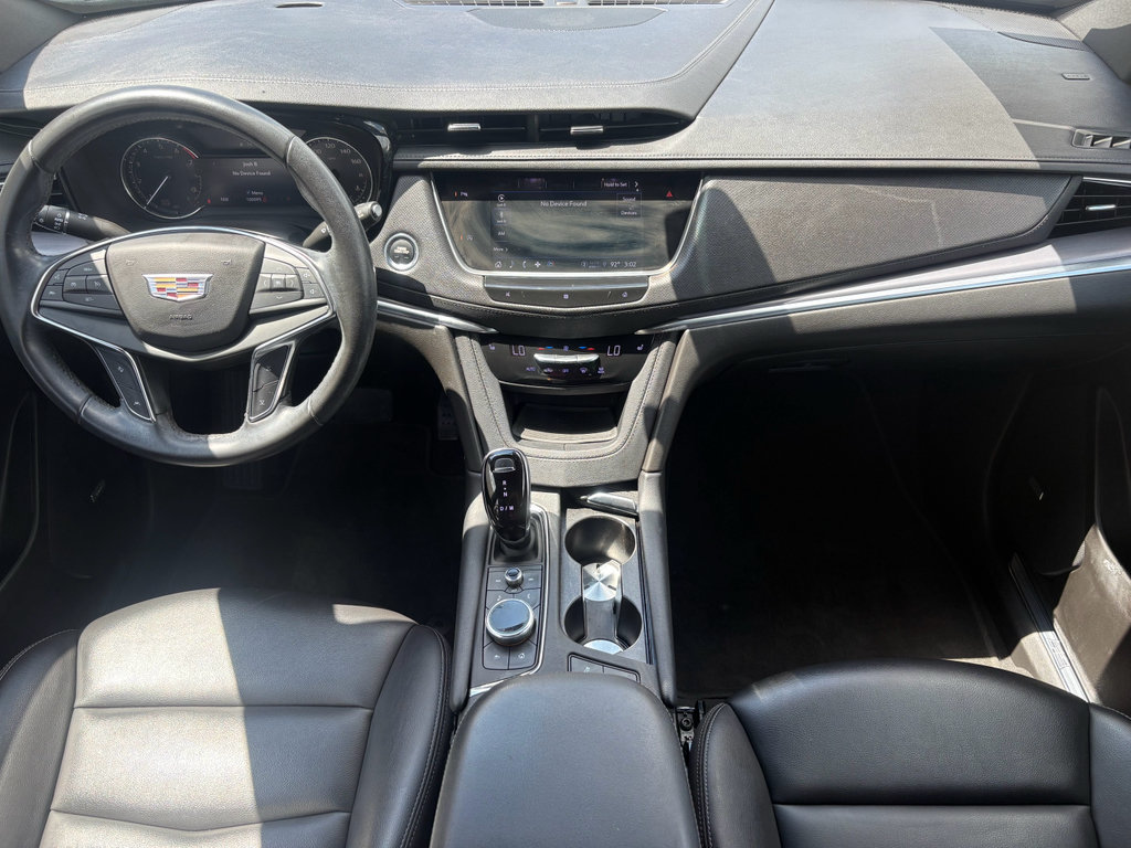 Used 2021 Cadillac XT5 Luxury w/ LPO, Floor Liner Package FWD video 2