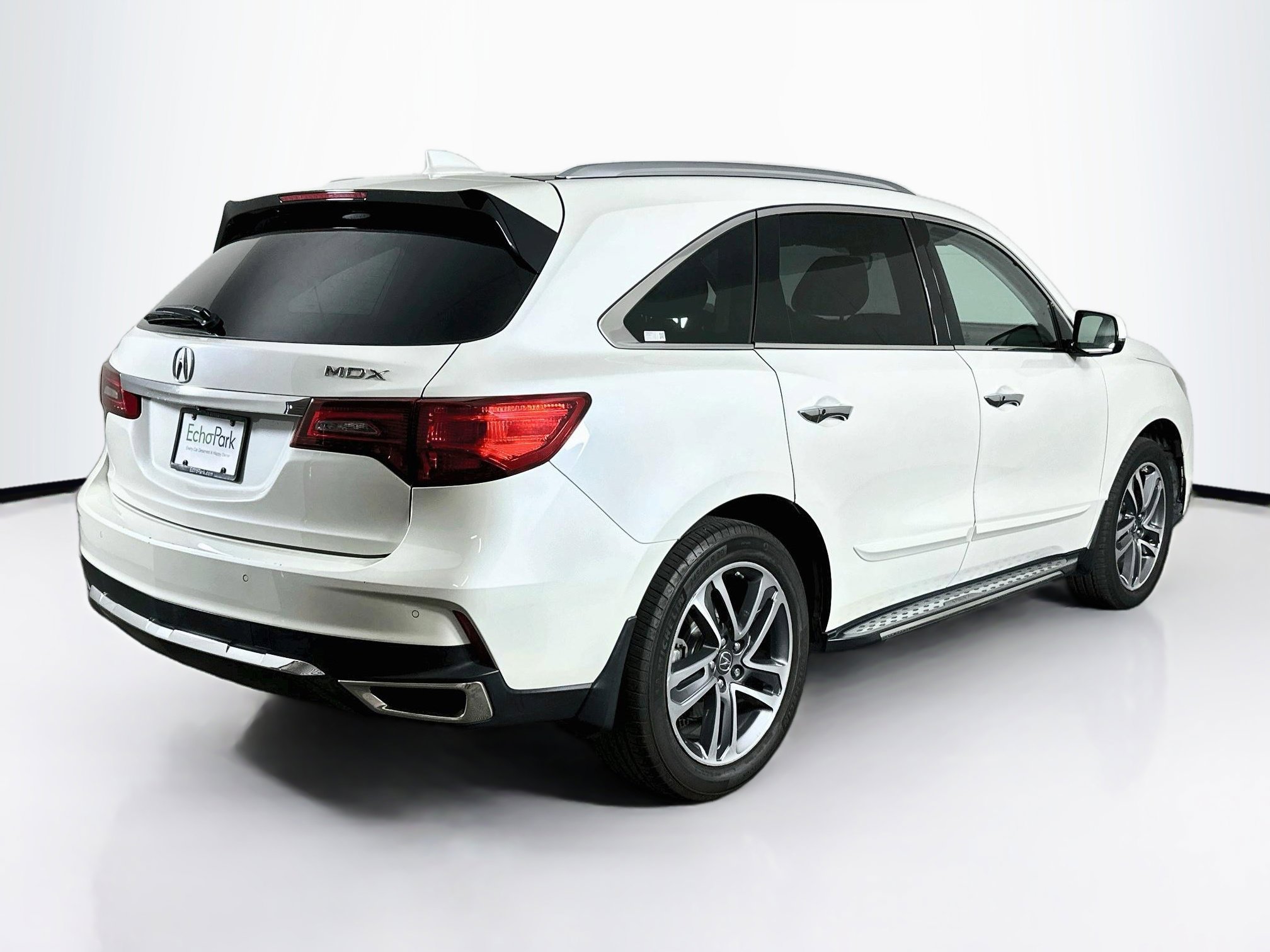 Used 2017 Acura MDX FWD w/ Advance Package image 9