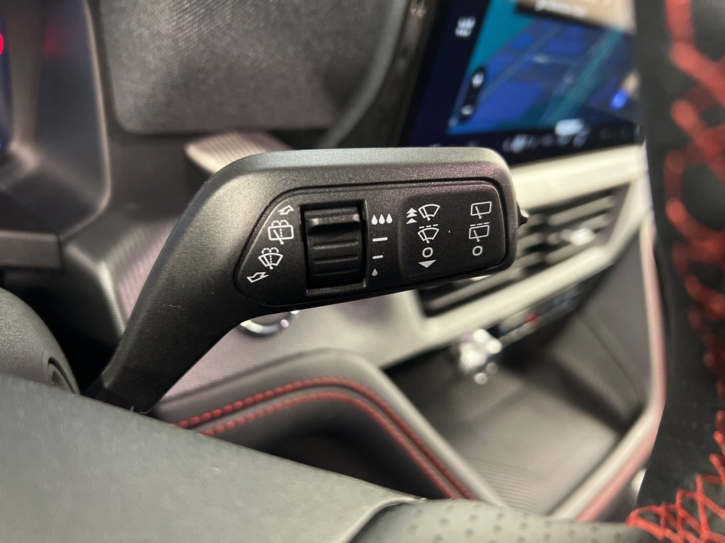 New 2026 Ford Explorer ST-Line image 18