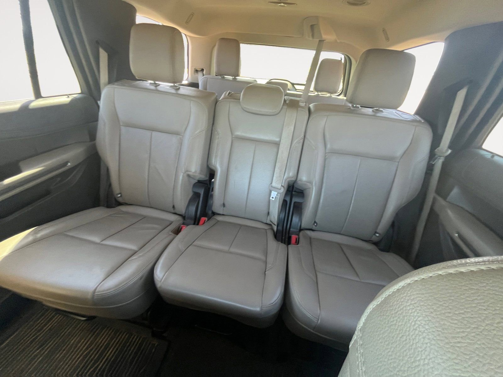 Used 2019 Ford Expedition XLT w/ Equipment Group 202A image 13