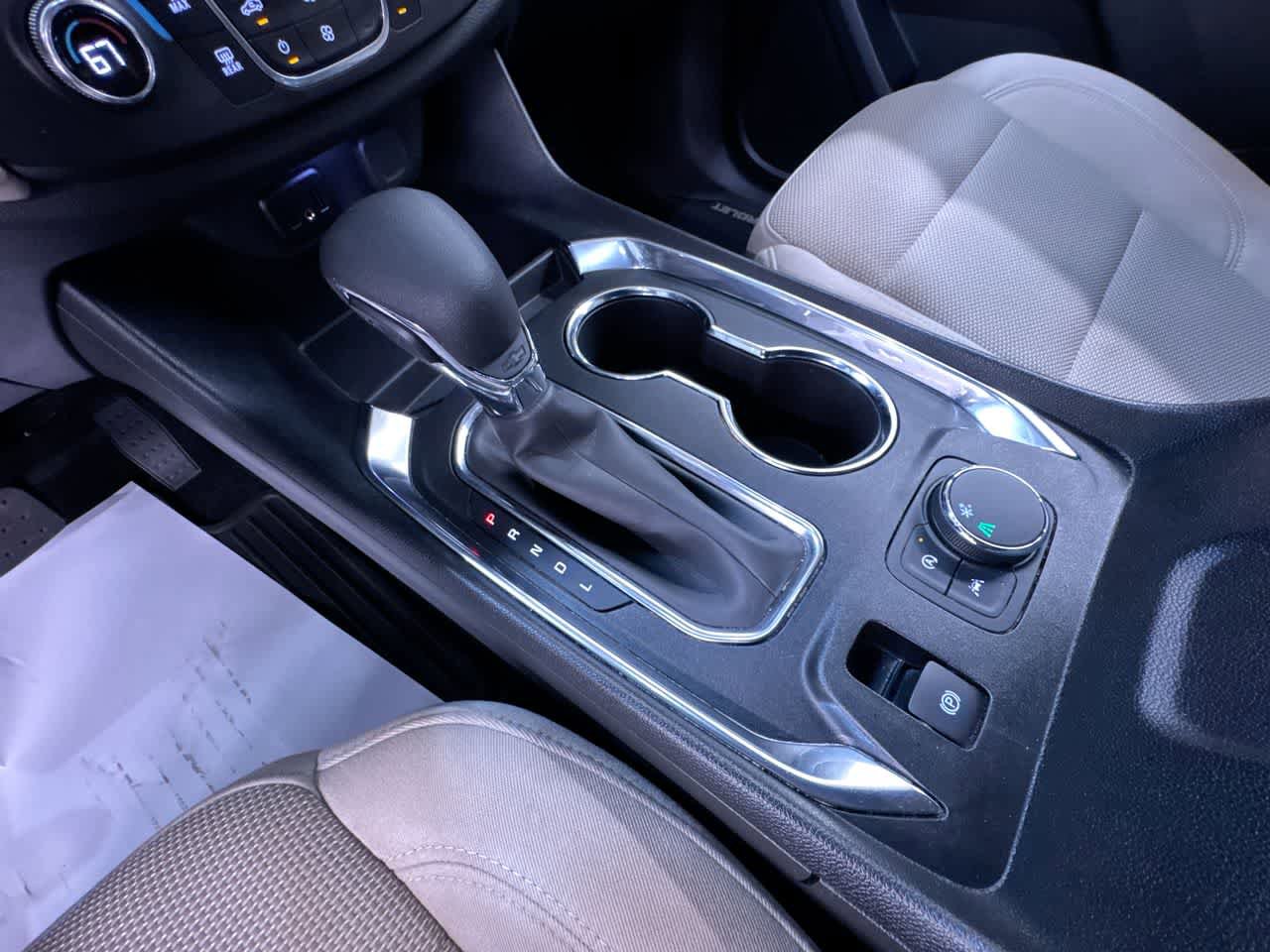 Used 2023 Chevrolet Traverse LS FWD image 30