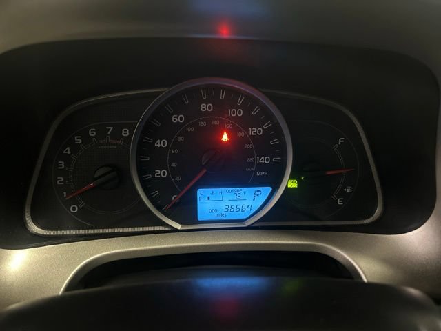 Used 2015 Toyota RAV4 XLE AWD/4WD image 24