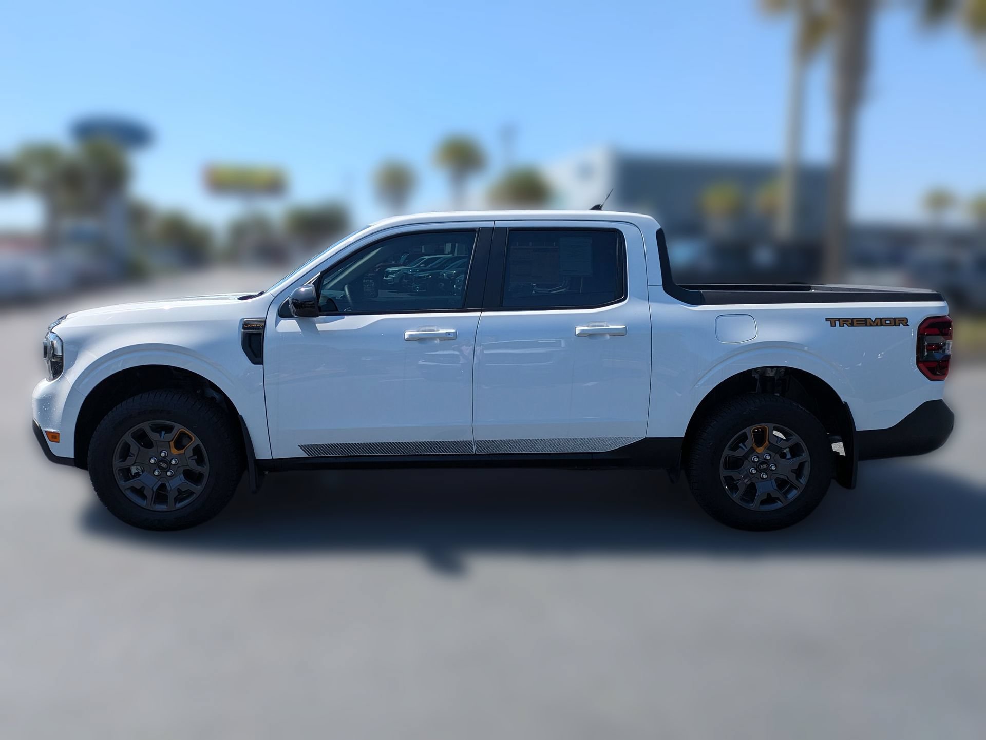 New 2024 Ford Maverick Tremor w/ Tremor Off-Road Package AWD/4WD image 9