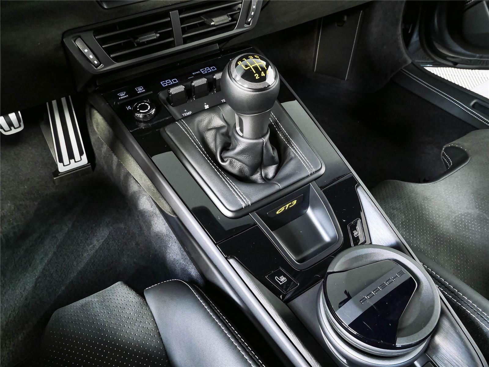 Certified 2026 Porsche 911 GT3 RWD image 19