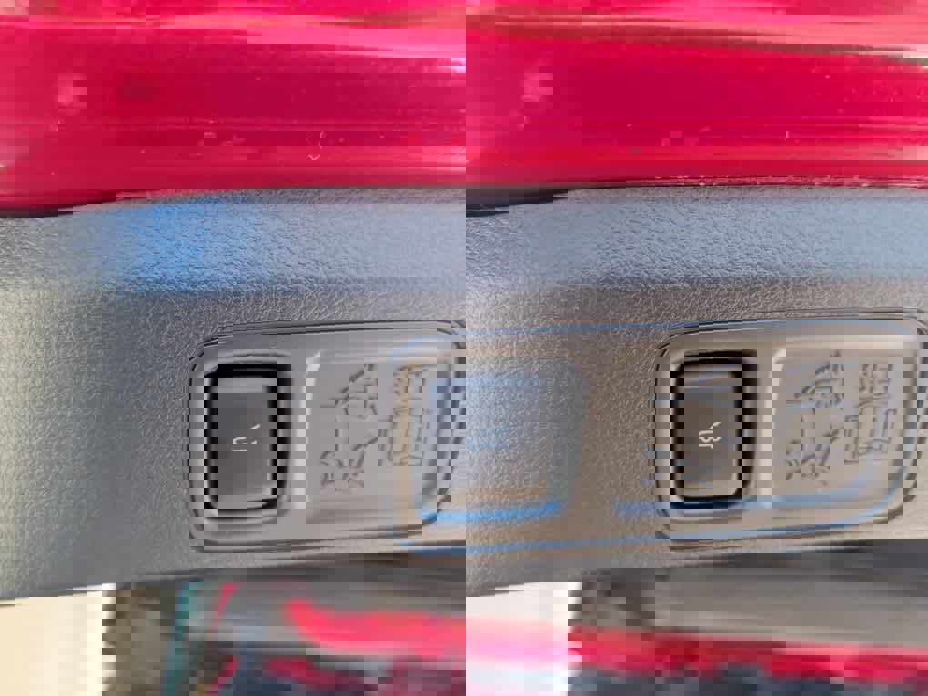 Used 2021 Ford Expedition Limited image 12