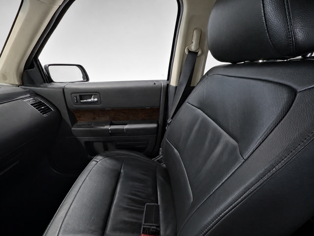 Used 2019 Ford Flex Limited FWD image 15
