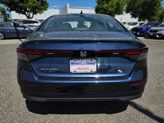 Used 2023 Honda Accord EX image 4