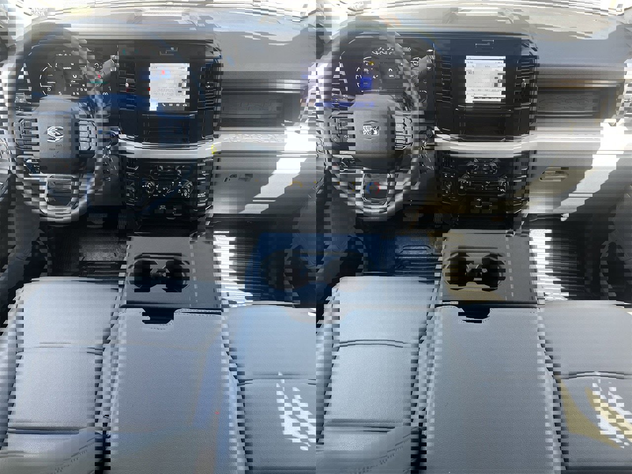 New 2026 Ford F250 4x4 Crew Cab Super Duty image 2