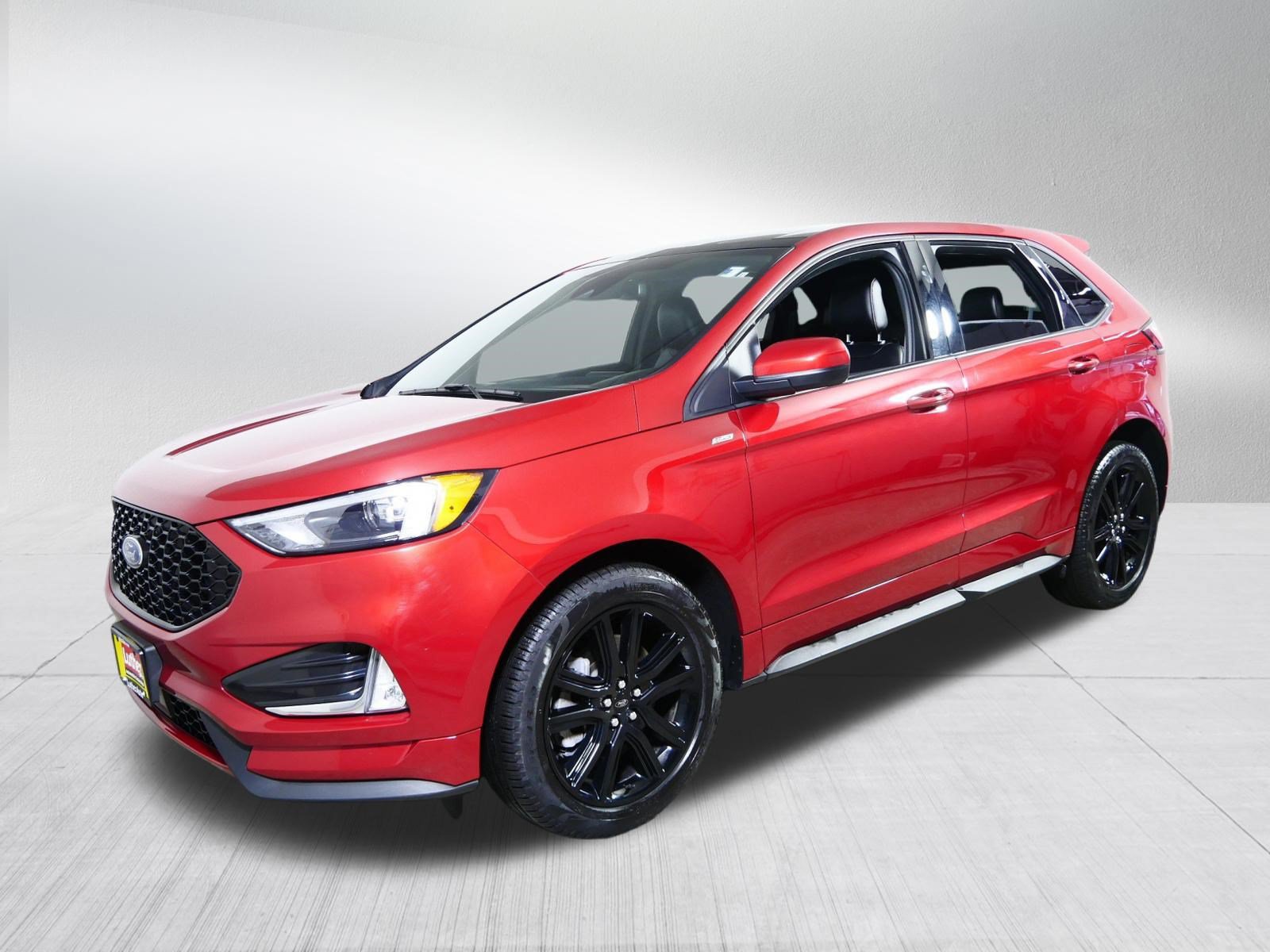 Used 2024 Ford Edge ST-Line AWD/4WD image 3
