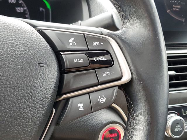 Used 2018 Honda Accord Touring image 16