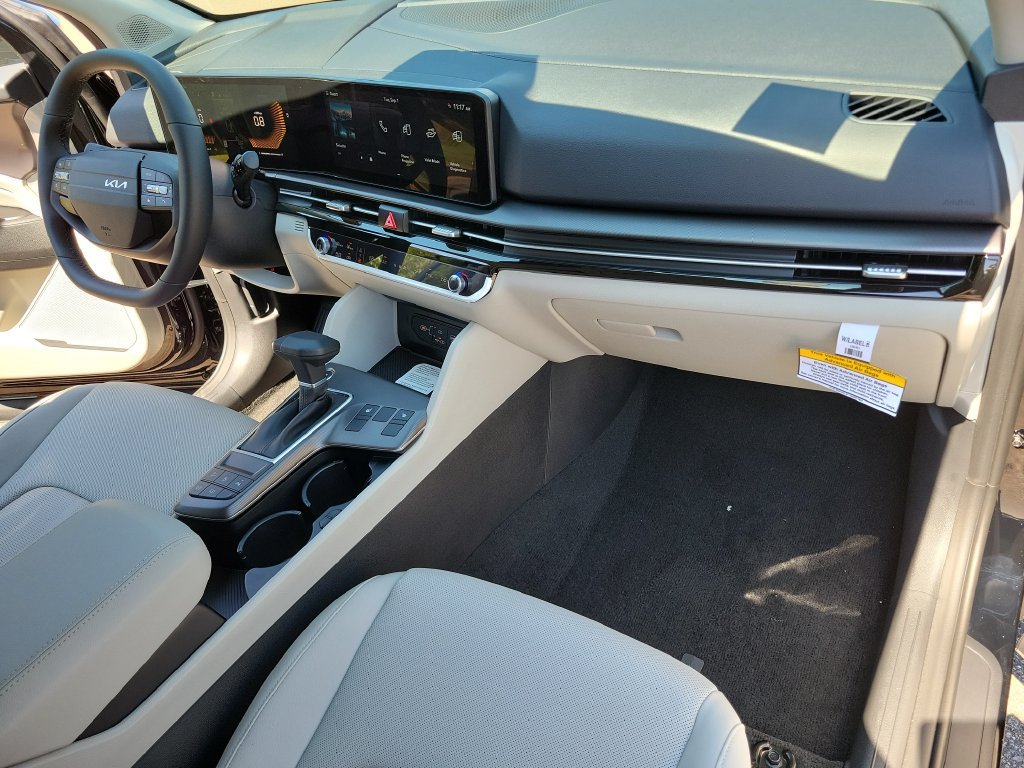 New 2027 Kia Sportage EX FWD image 14