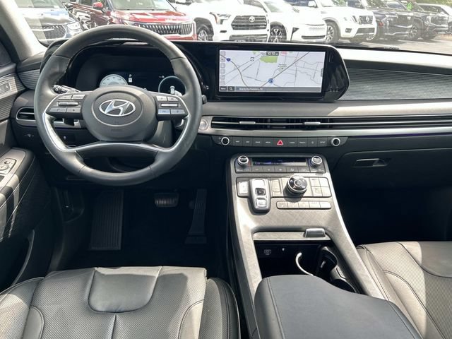 Used 2024 Hyundai Palisade Limited AWD/4WD image 17