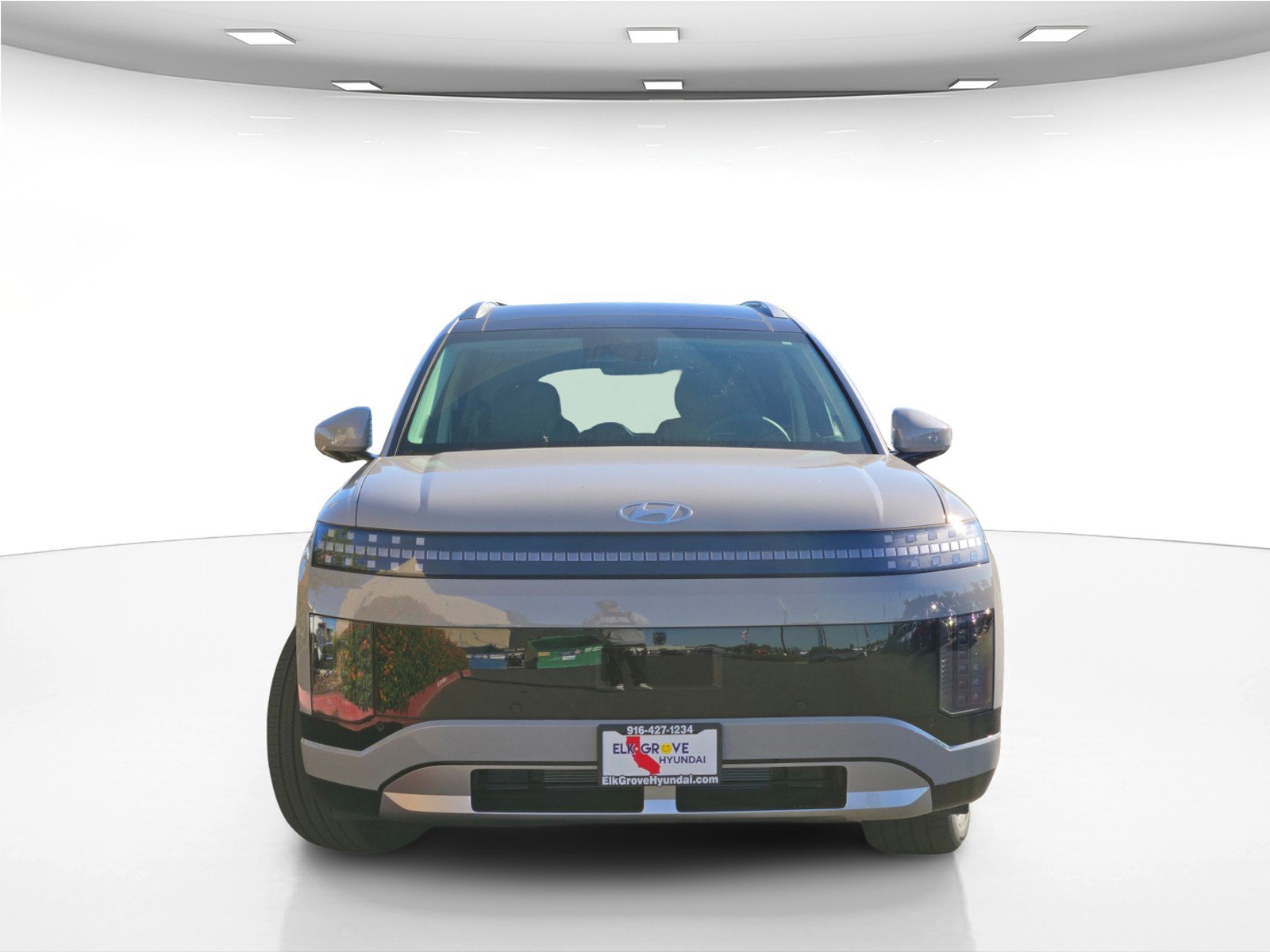 New 2026 Hyundai Ioniq 9 Limited image 2