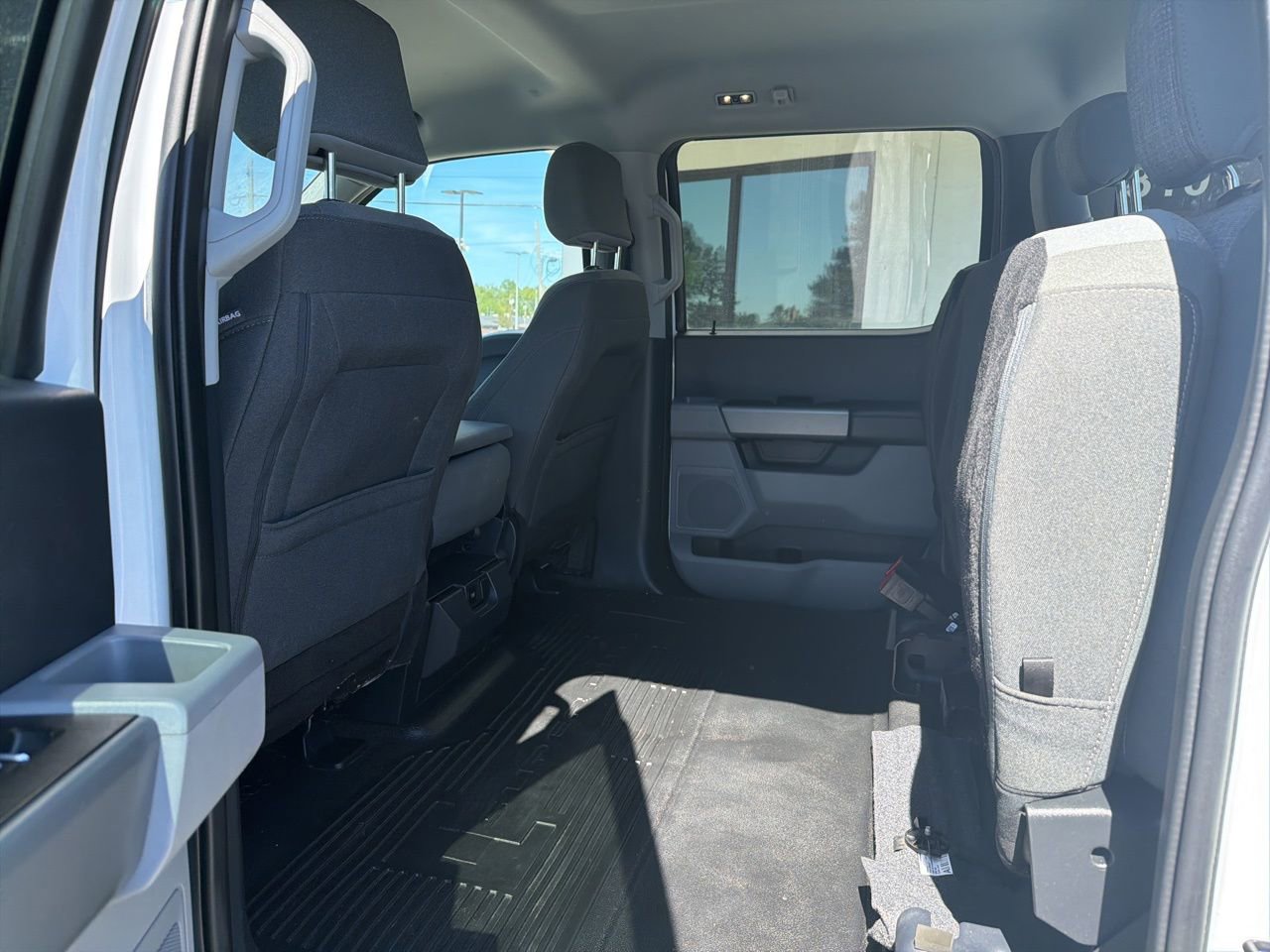 Used 2024 Ford F350 XLT w/ FX4 Off-Road Package image 5