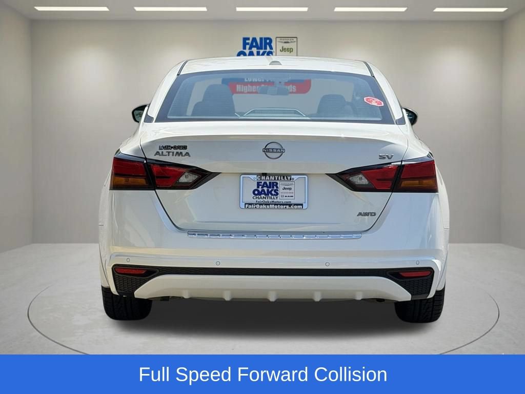 Used 2023 Nissan Altima 2.5 SV AWD/4WD image 9