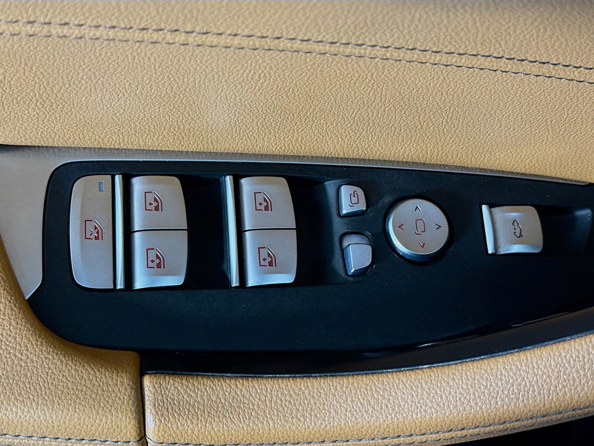 Used 2021 BMW X3 sDrive30i w/ Convenience Package image 24