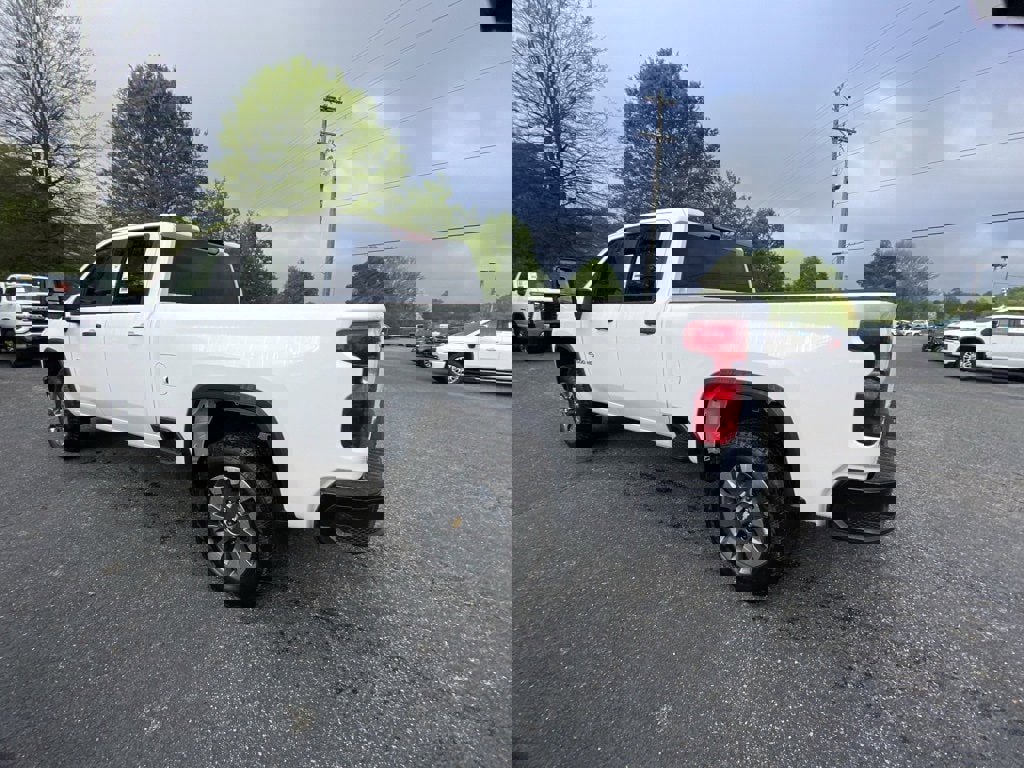 New 2025 Chevrolet Silverado 2500 Custom w/ Custom Value Package image 3