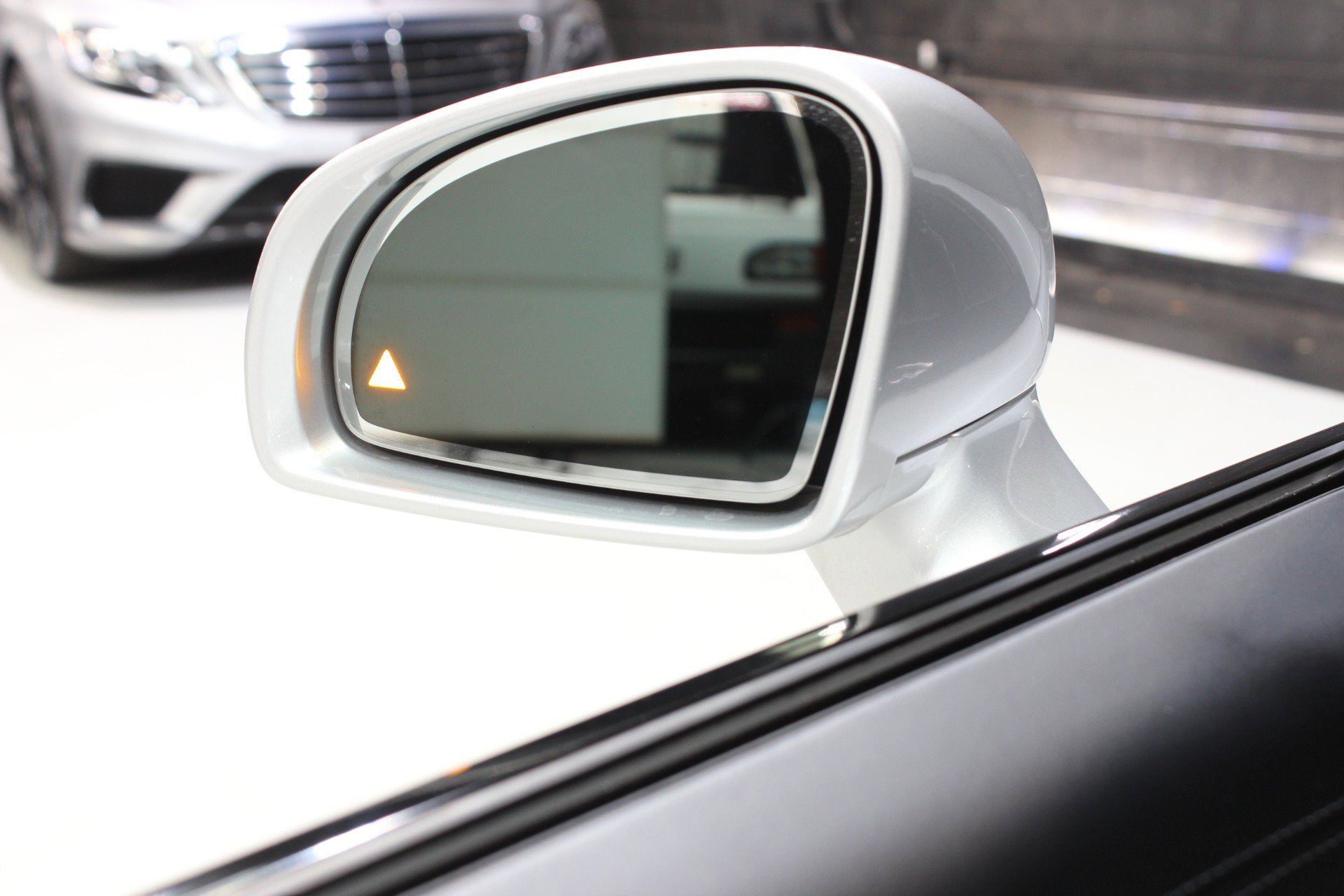 Used 2019 Mercedes-Benz SL 450 SL 450 Driver Assistance w/ Premium Package image 32