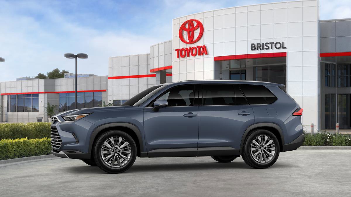New 2025 Toyota Grand Highlander AWD image 5