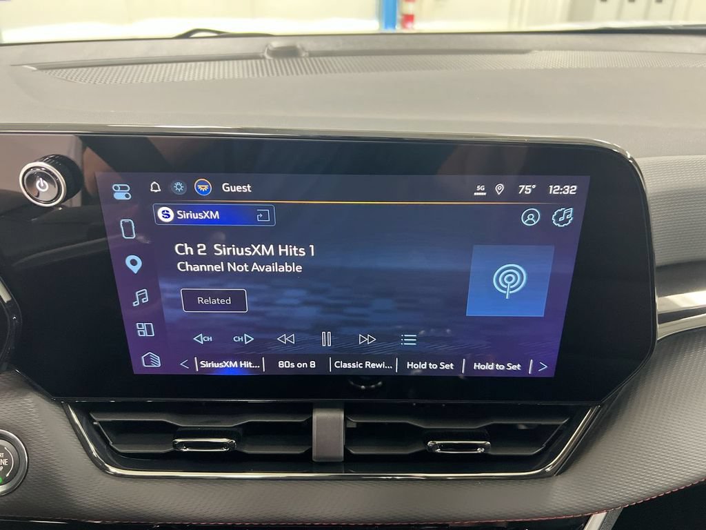New 2027 Chevrolet Equinox RS AWD/4WD image 14