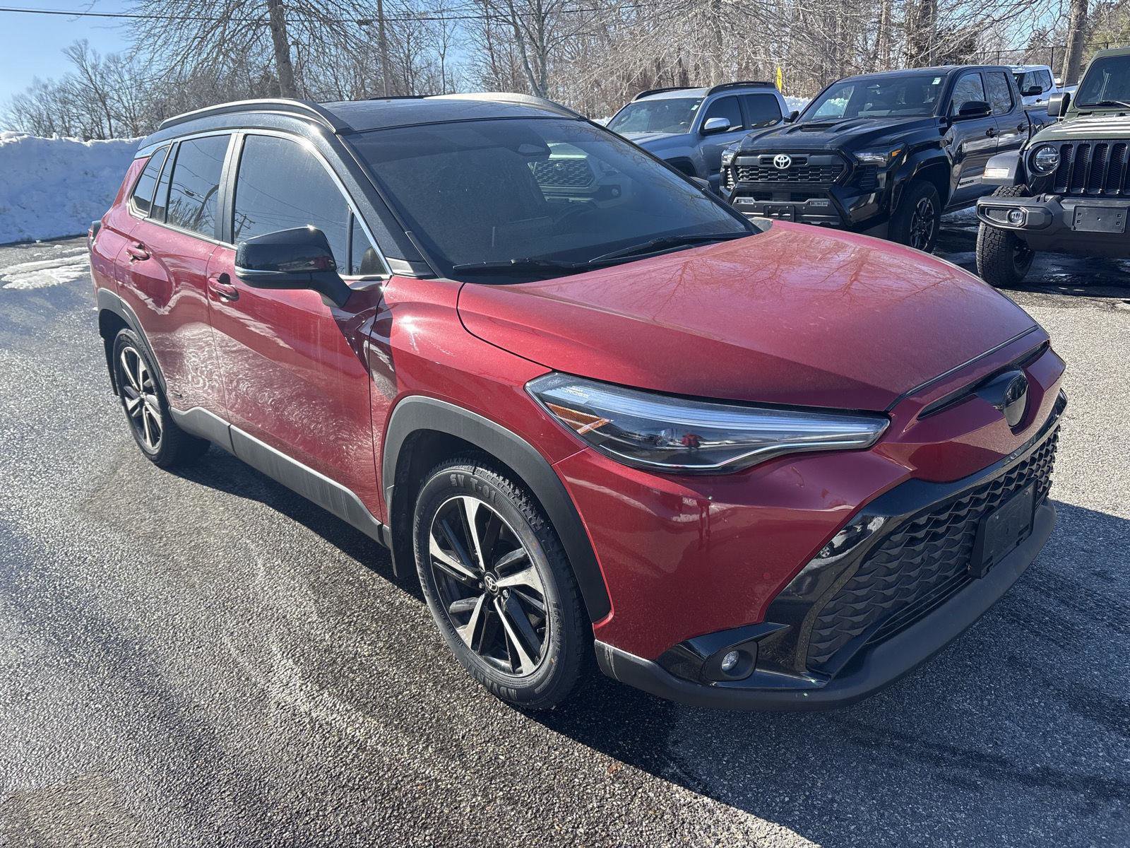 Used 2023 Toyota Corolla Cross XSE w/ Convenience Package image 1