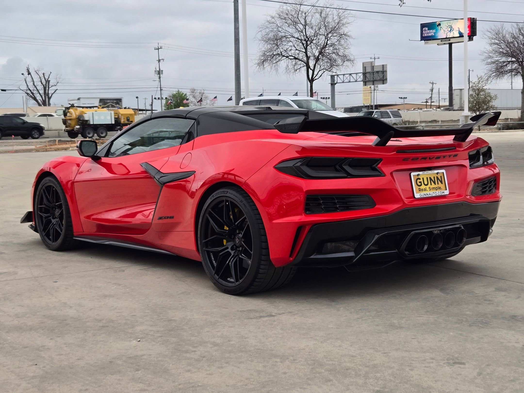 Used 2025 Chevrolet Corvette Z06 image 5