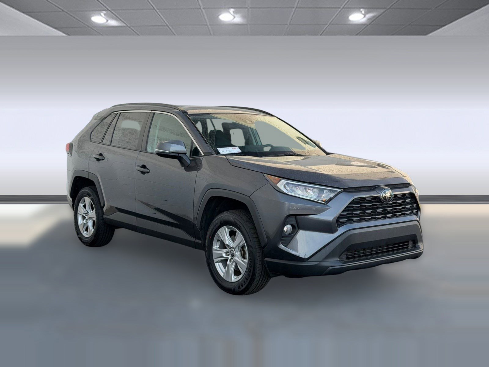 Used 2021 Toyota RAV4 XLE w/ Convenience Package AWD/4WD image 7