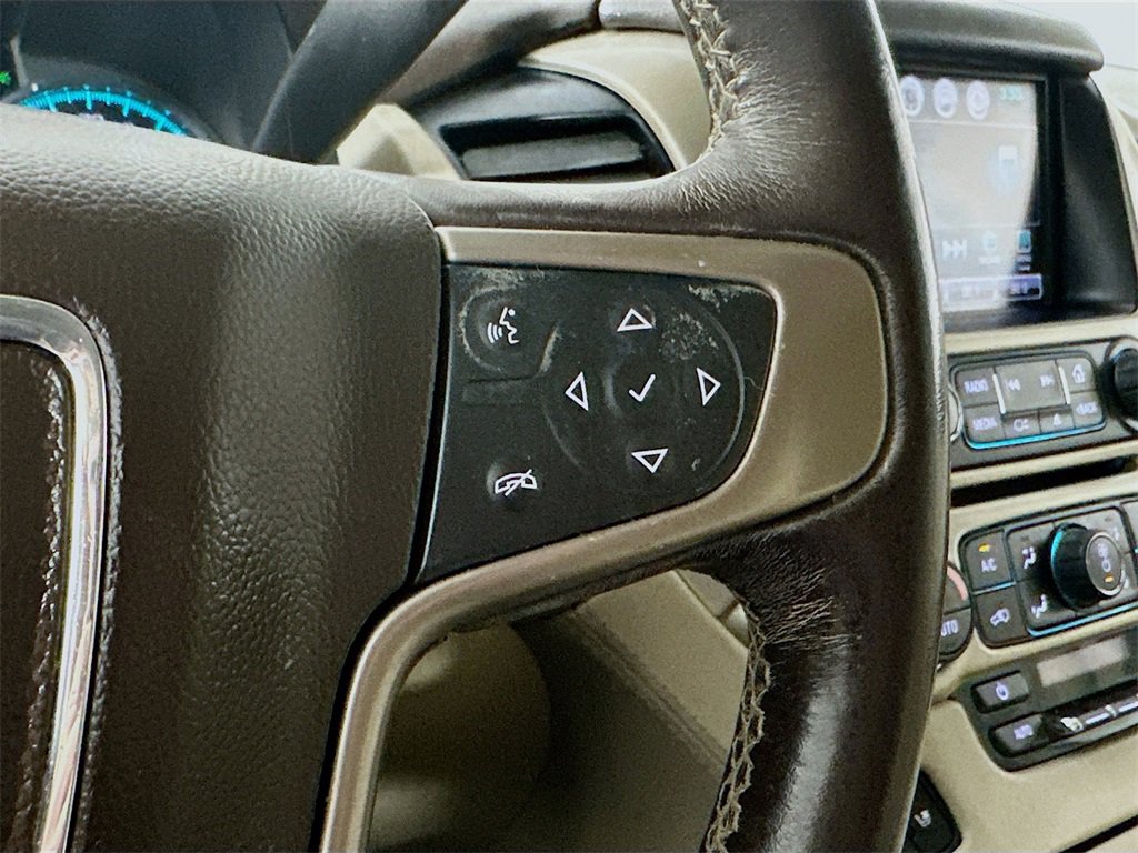 Used 2020 GMC Yukon Denali w/ Open Road Package image 27