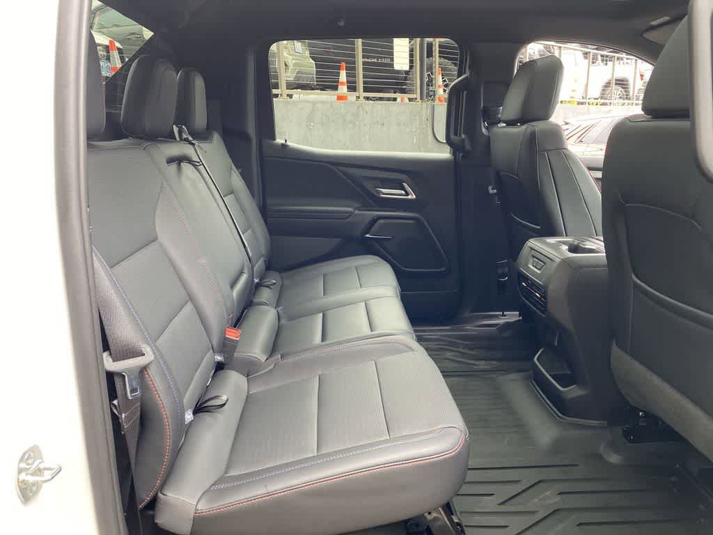 Used 2025 Chevrolet Silverado EV RST AWD/4WD image 17
