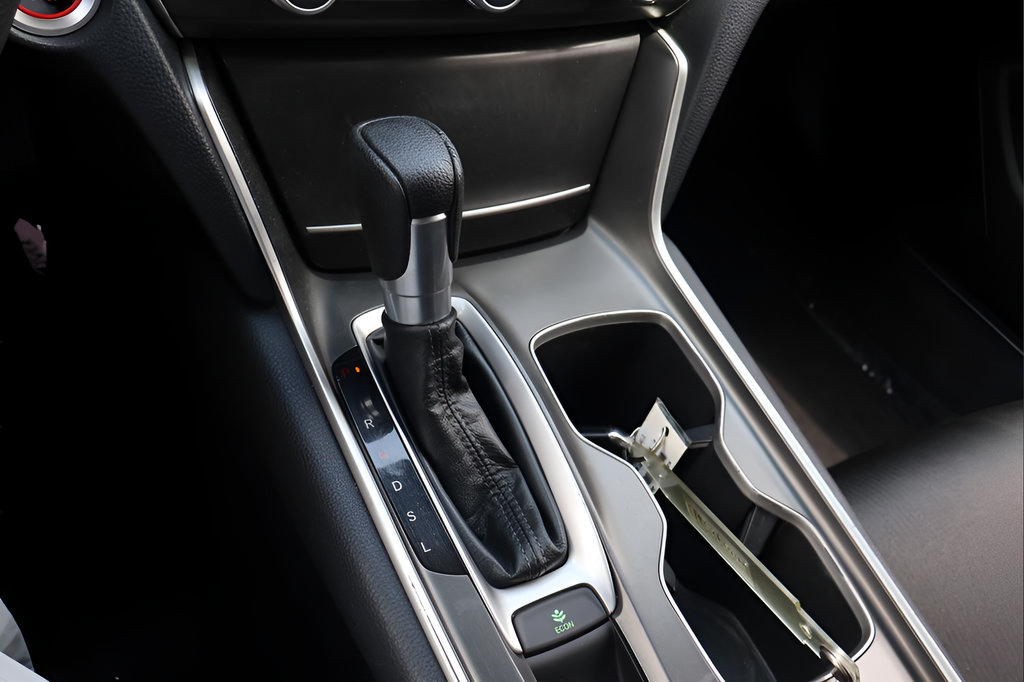 Used 2020 Honda Accord LX image 24
