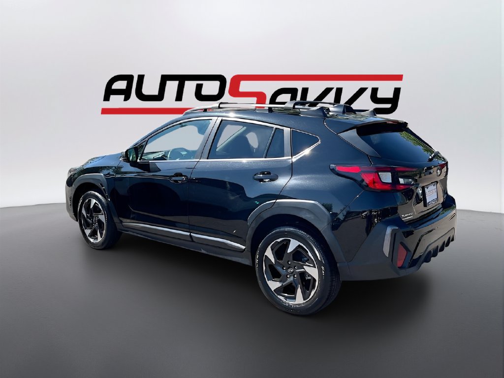 Used 2024 Subaru Crosstrek 2.5i Limited w/ Crosstrek Mirror Package AWD/4WD image 5